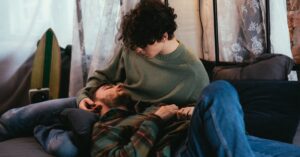 découvrez des techniques efficaces et respectueuses pour améliorer vos expériences d'oral sex, avec des conseils pour le plaisir et la connexion intime.