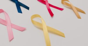 découvrez tout ce qu'il faut savoir sur la prostate : fonctions, santé, prévention et traitements des troubles courants.